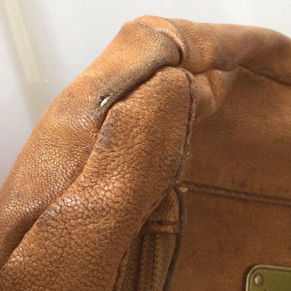 Fossil Distressed Leather Crossbody Purse - Picture 7 of 7